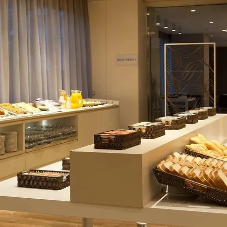 Отель Ac Iberia Palmas By Marriott 4*